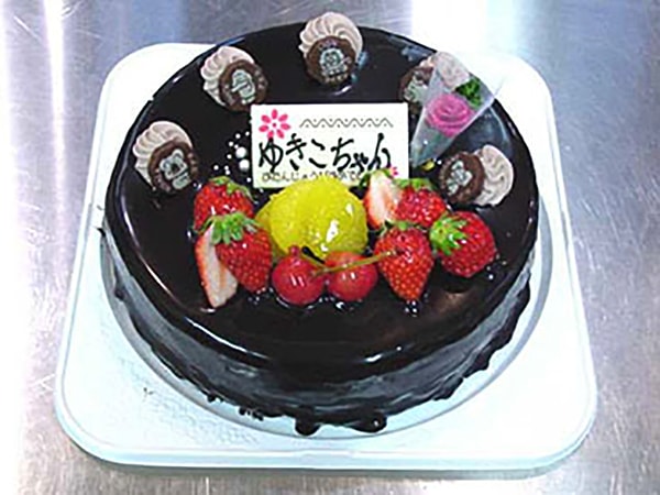 誕生日オーダーケーキ